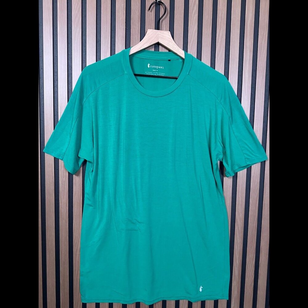 Cotopaxi Shirt Medium Mens Green Athletic Short Sleeve Jersey Fabric Stretch